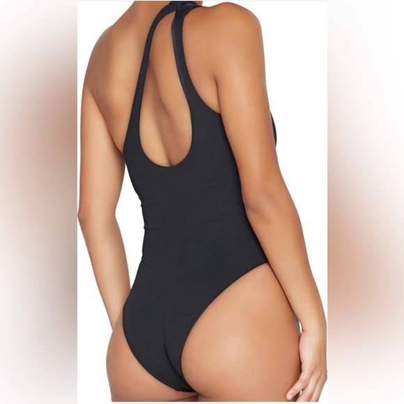 NWOT L*Space Phoebe Classic One-Shoulder Rib One-Piece Swimsuit - Picture 3 of 8